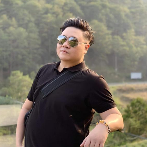 Anh Hồng Sơn